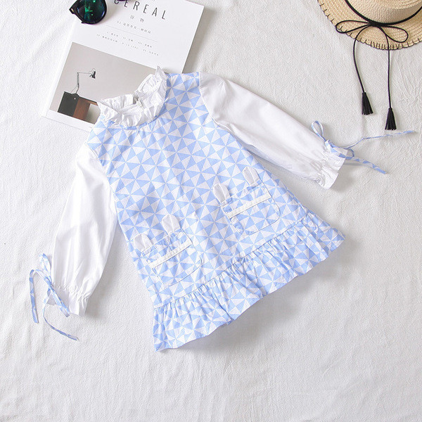 Rochie moderna pentru copii decupata model cu maneci lungi si buzunare