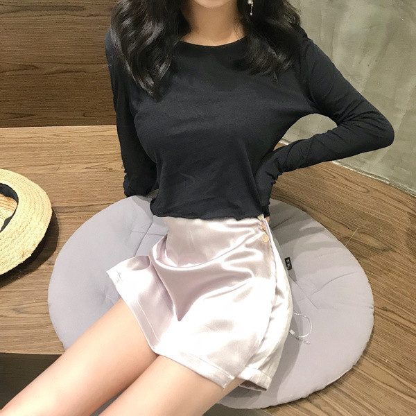 Lezser női rövid blúz fekete és kék színben