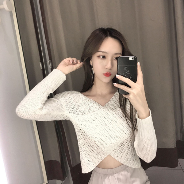 Modern női rövid kötött blúz két színben