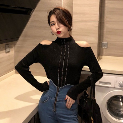 Modern, fűzős női blúz két színben