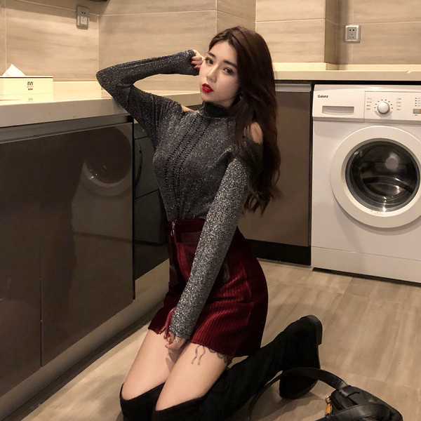 Modern, fűzős női blúz két színben