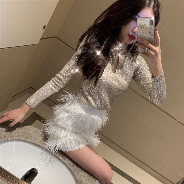 Elegáns női blúz flitterekkel