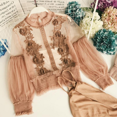 Modern női ing több színben, csipkével és hosszú ujjal