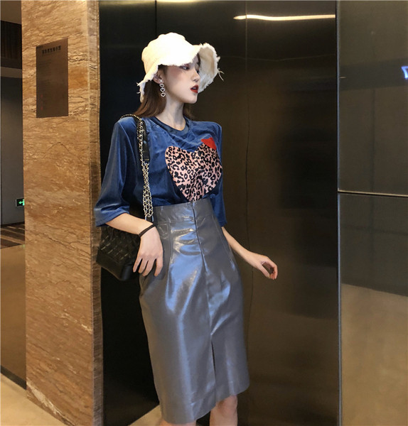 Modern női blúz rátéttel, 2 színben