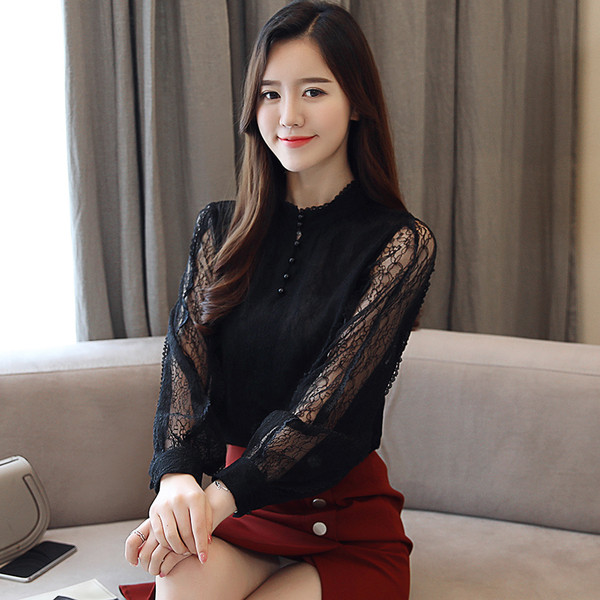 Modern női ing hosszú ujjal és csipkével két színben, gombokkal