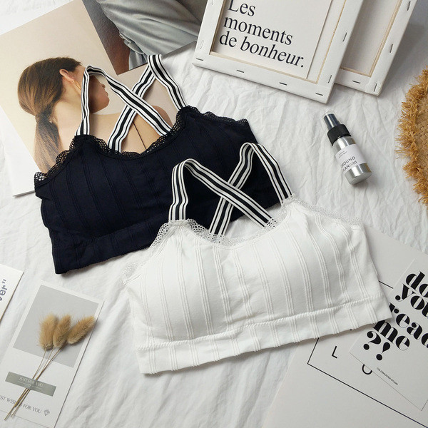 Kényelmes női melltartó elasztikus pántokkal, két színben