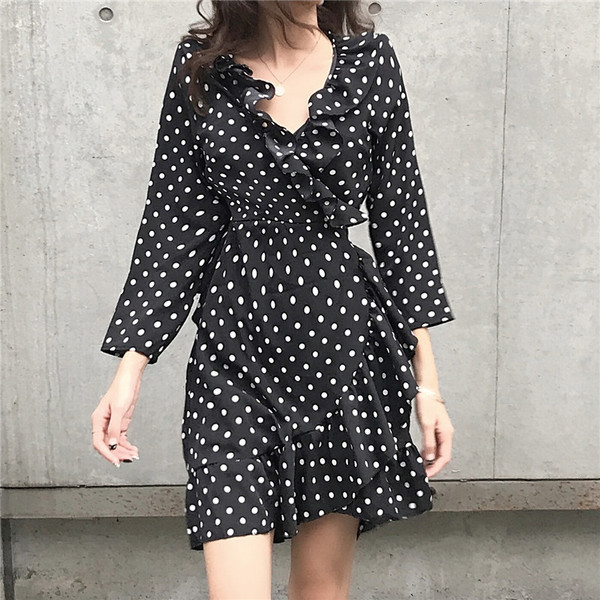 Lezser női ruha pöttyökkel két színben