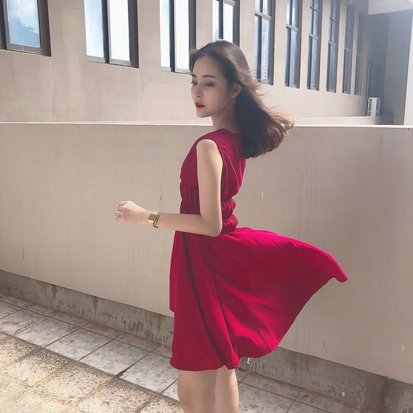 Alkalmi női nyári ruha piros színben