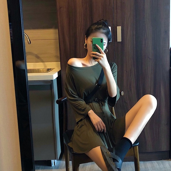 Női alkalmi szett csatlakozóval, zöld színben