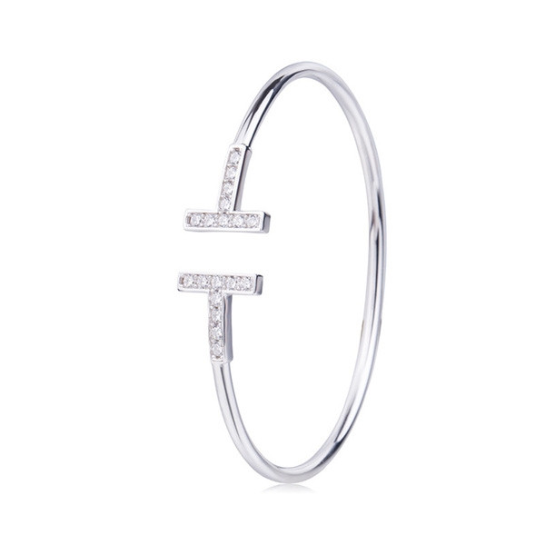 Απαλό γυναικείο βραχιόλι σε δύο μοντέλα