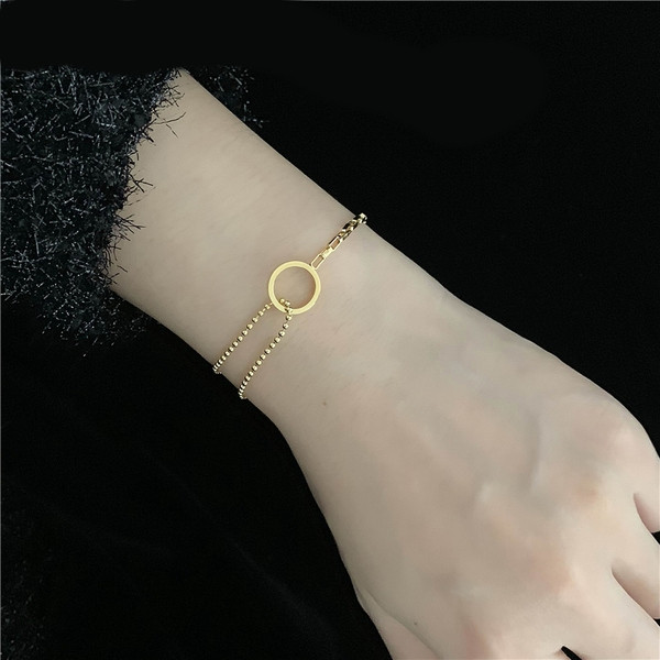 Finom női karkötő két színben