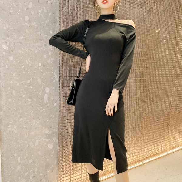 Modern női ruha nyitott váll és hasítékkal