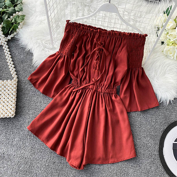 Stílusos női jumpsuit lótusz ujjakkal, több színben