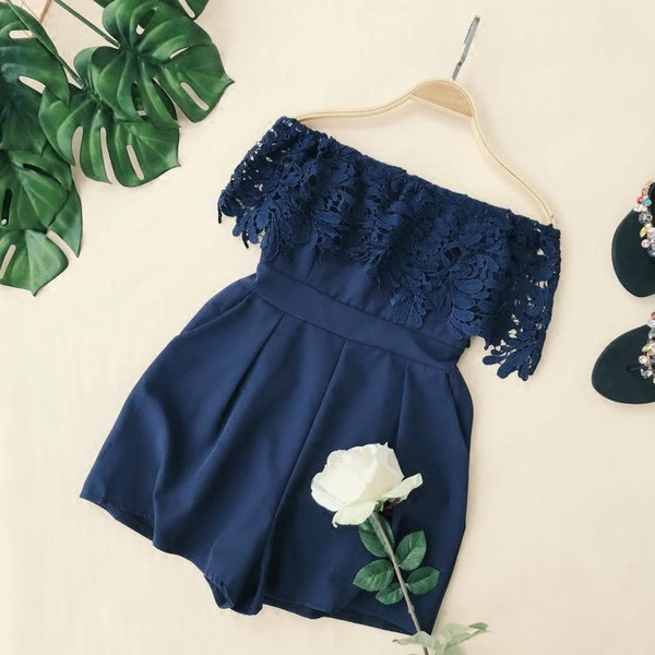 Modern női overál csipkével több színben