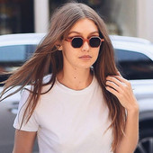 Aktuális női napszemüveg több színben