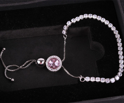 Női karkötő ezüst színben és kövekkel több színben