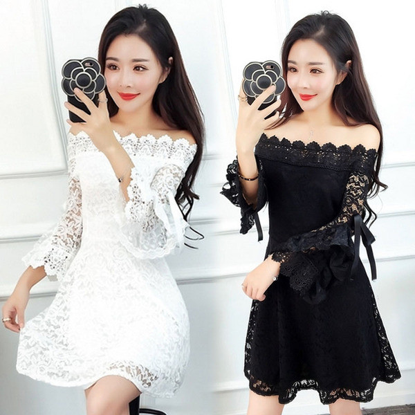 Γυναικείο δαντελένιο φόρεμα σε μαύρο και άσπρο χρώμα