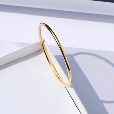 Нова ежедневна дамска гривна в три цвята