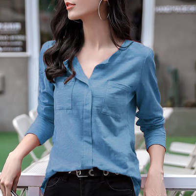 Aktuális női ing zsebekkel, különböző színekben, sima modell