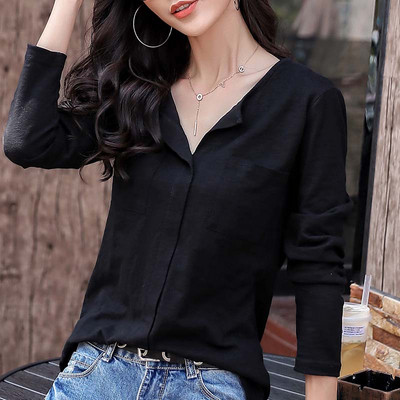 Aktuális női ing zsebekkel, különböző színekben, sima modell