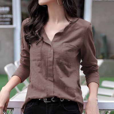 Aktuális női ing zsebekkel, különböző színekben, sima modell