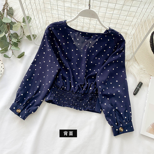 Új modern női blúz gombokkal, több színben pöttyökkel