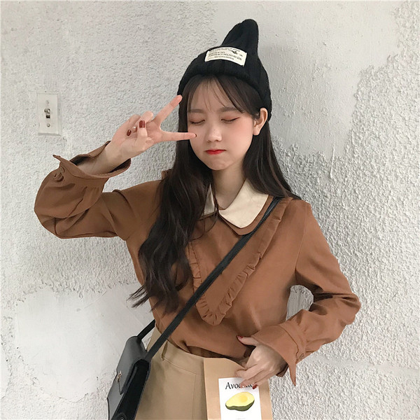 Modern női ing gallérral és hosszú ujjal