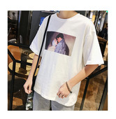 Alkalmi férfi póló fehér rátéttel