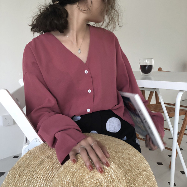 Stílusos női ing V-nyakkal, három színben