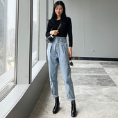 Μοντέρνα γυναικεία τζιν σε στυλ ρετρό με ψηλή μέση