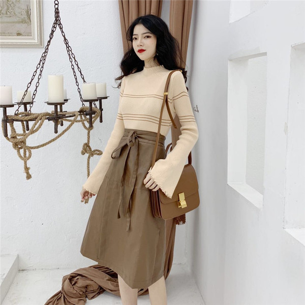 Friss női blúz két színben Lotus ujjal