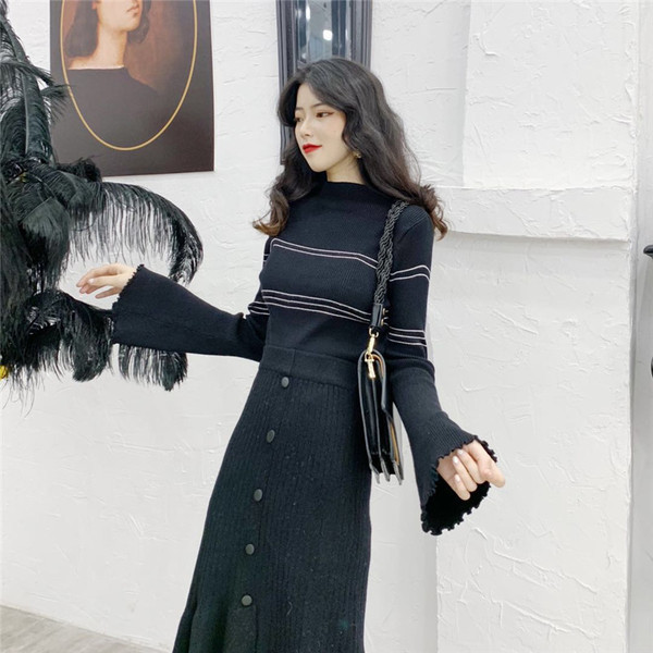 Friss női blúz két színben Lotus ujjal