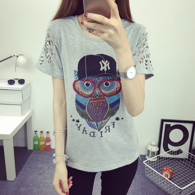 Alkalmi női póló rátéttel, két színben