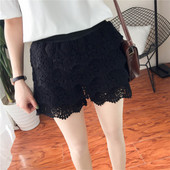 Aktuális női rövid csipke rövidnadrág két színben