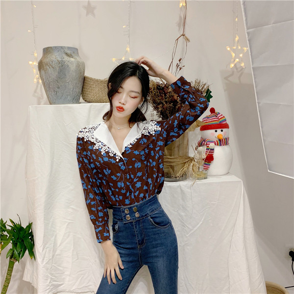 Елегантна дамска риза с V-образно деколте и яка в три цвята