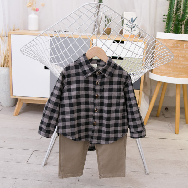 Aszimmetrikus hosszúságú gyerek kockás ing fiúknak