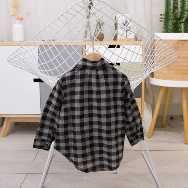 Aszimmetrikus hosszúságú gyerek kockás ing fiúknak