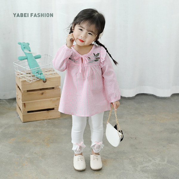 Μοντέρνα παιδική μπλούζα σε τρία χρώματα με κεντήματα