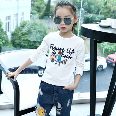 Alkalmi gyerekblúz fehér és rózsaszín mintával