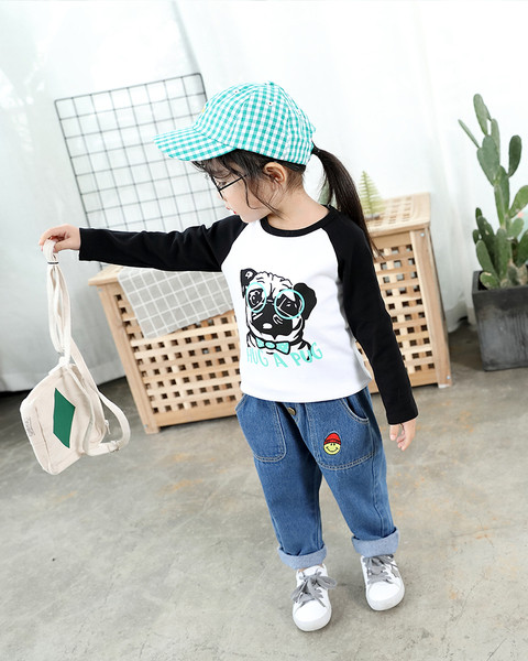 Μοντέρνα παιδική μπλούζα σε τρία χρώματα O-neckline