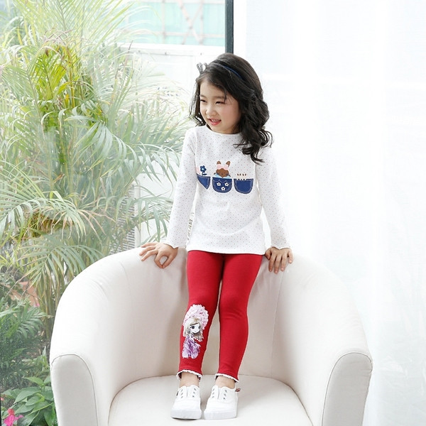 Gyermek blúz lányoknak három színben, rátéttel