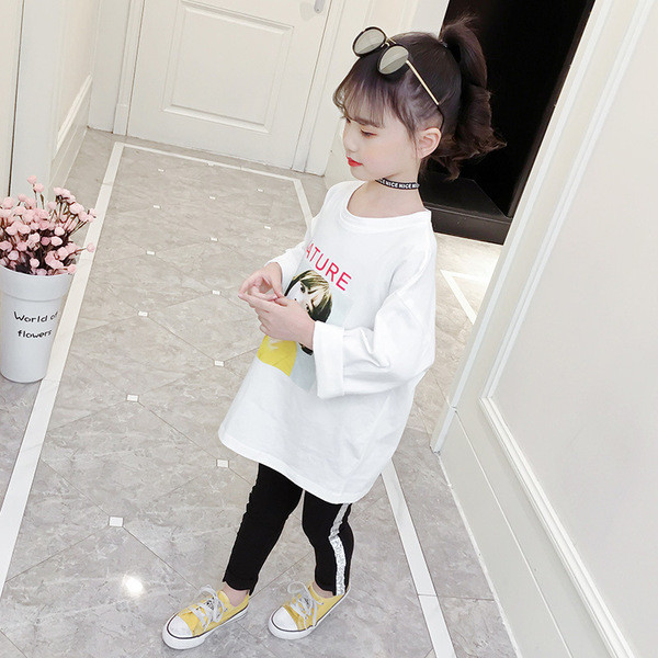 Gyerek blúz lányoknak fehér, mintás, széles mintával