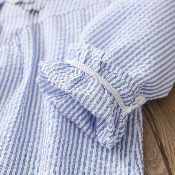 Gyereking lányoknak kék-fehér színben, hímzéssel