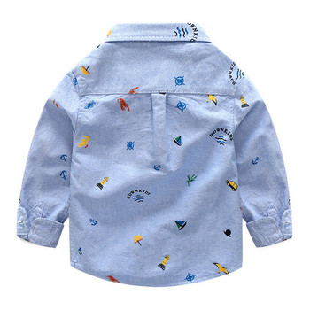 Модерна детска риза с джоб в бял и син цвят