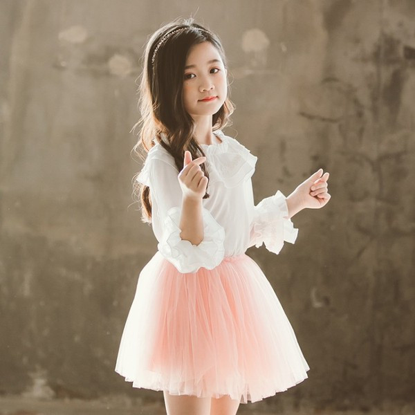 Gyereking lányoknak fehér és rózsaszín színben