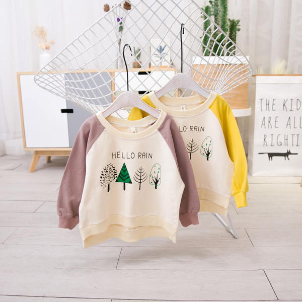 Gyermek blúz fiúknak rátéttel és felirattal, két színben