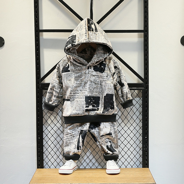 Lezser gyerek tréningruha fiúknak kapucnival