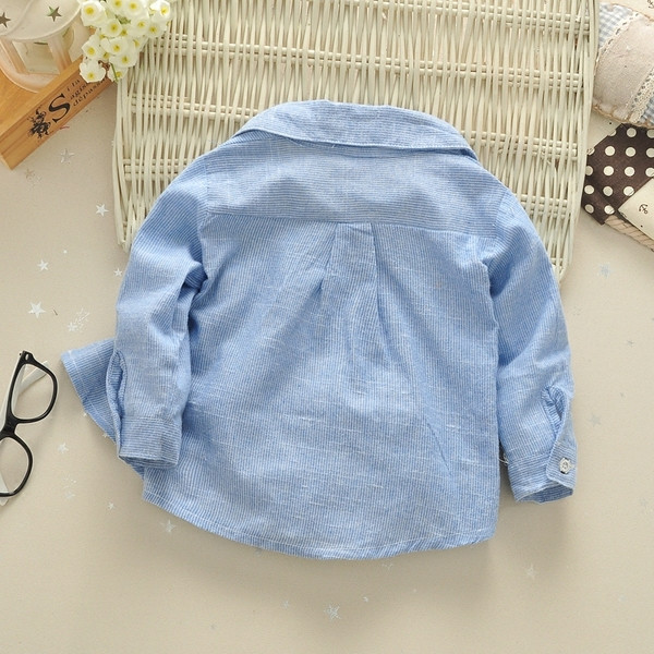 Modern gyereking fiúknak hímzéssel