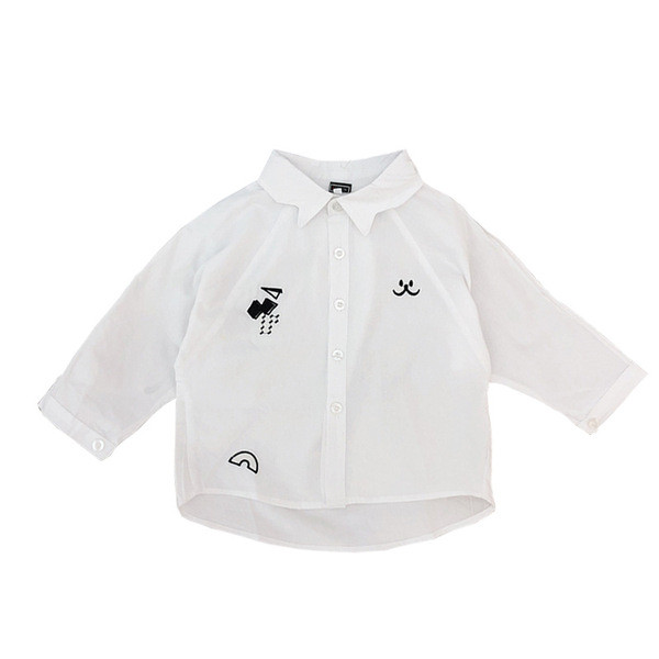 Modern gyereking fiúknak fehér színben, hímzéssel