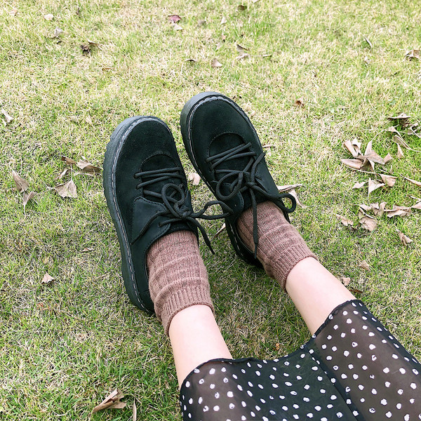 Női alkalmi cipő Eco velúrból zöld és fekete színben